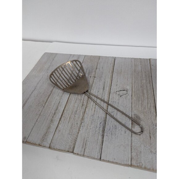 Metal Skimmer Drainer #4 Strainer Blender 10 1/2" Hong Kong - Picture 1 of 7